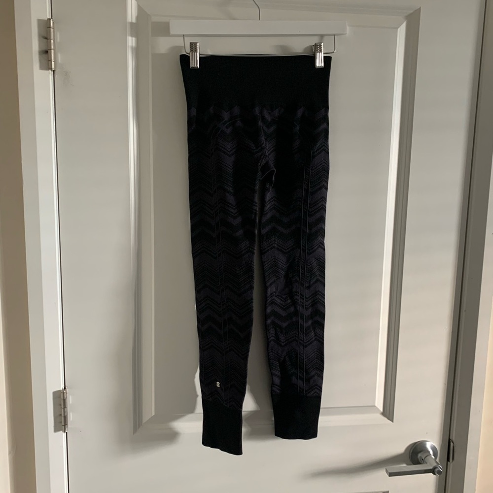 Lululemon Ebb To Street Pants Size 6/8 - Picture 8 of 8